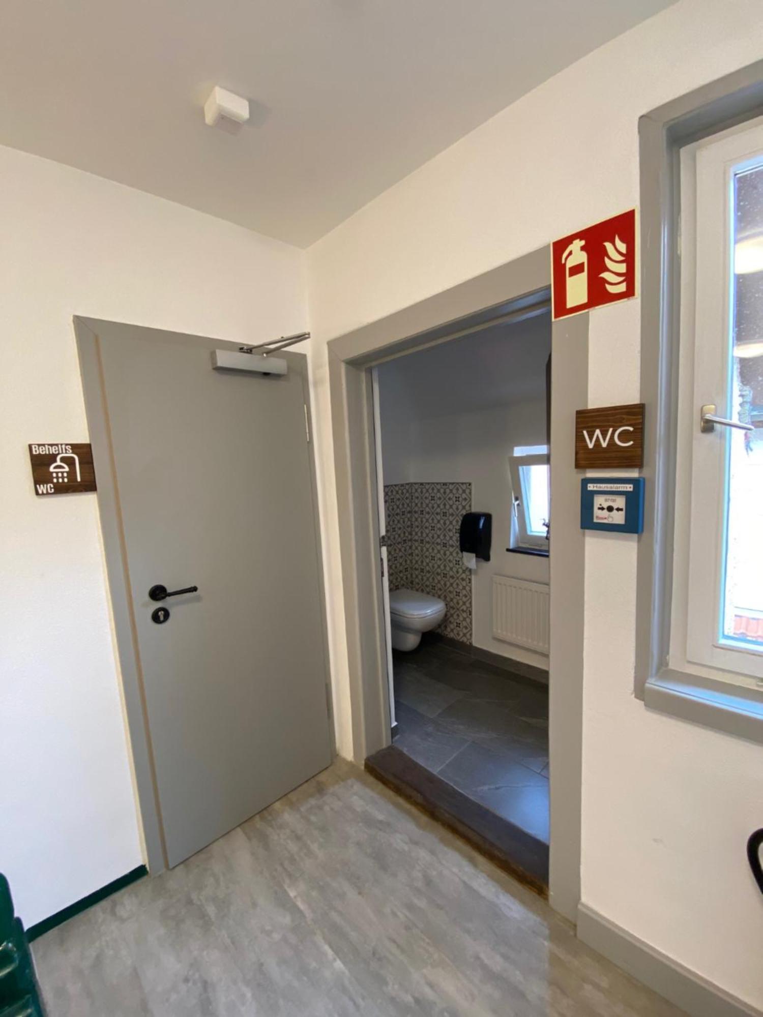 Hostel バーリンゲン エクステリア 写真