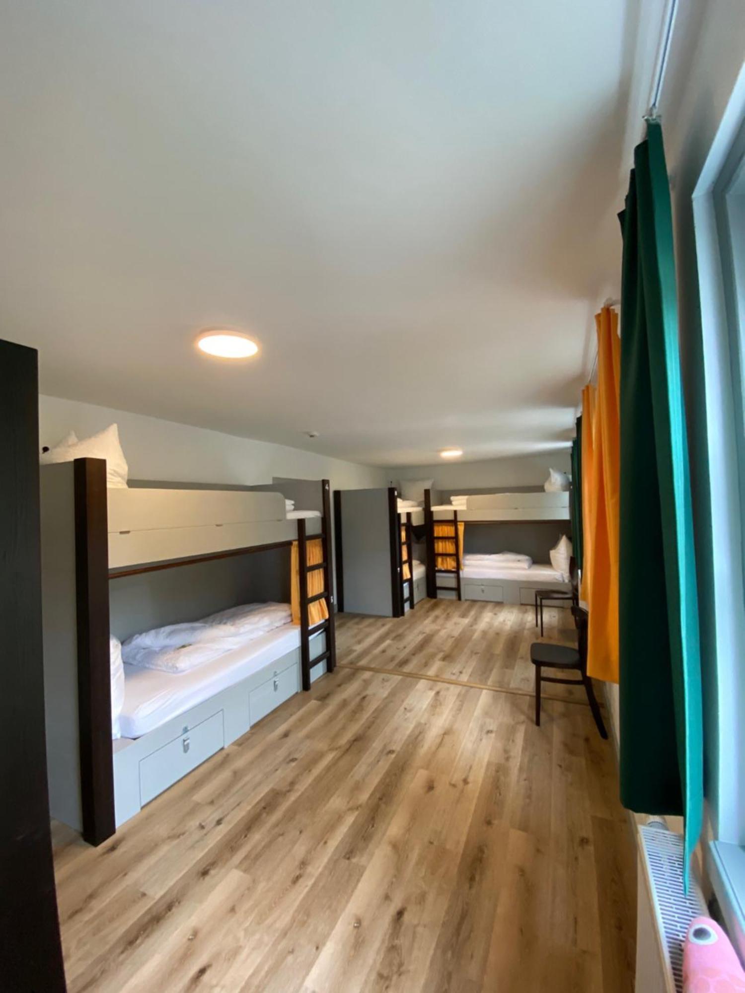 Hostel バーリンゲン エクステリア 写真
